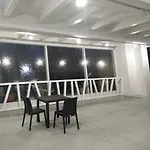 Likos 酒店 3*