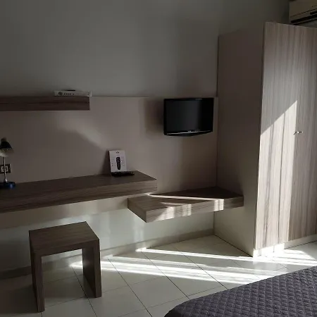 Hotel Likos 3*